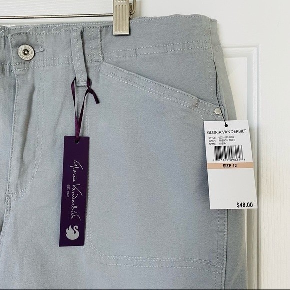 Womens Gray Cargo Capri Pants Size 12 Comfort Stretch - Picture 4 of 15